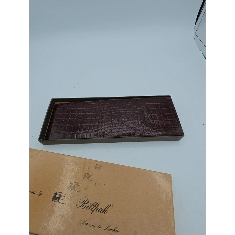 1960s‎ MCM Slim Bi-fold Wallet Brown Baby Alligator cowhide Leather NIB